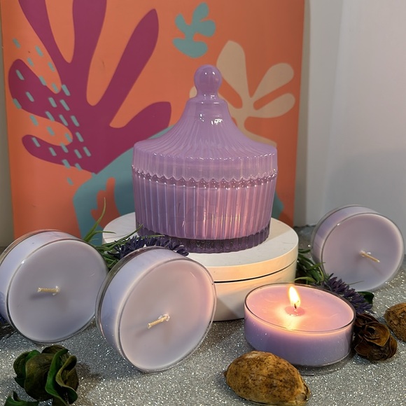 LAVENDER POWDER ROOM, SCENT UNLEASHED LLC, LUXURY HAND POURED SCENTED CANDLES! - Picture 3 of 10